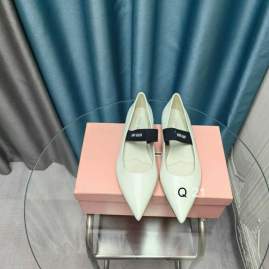 Picture of Miumiu Shoes _SKUMiuMiusz35-40YS070418128